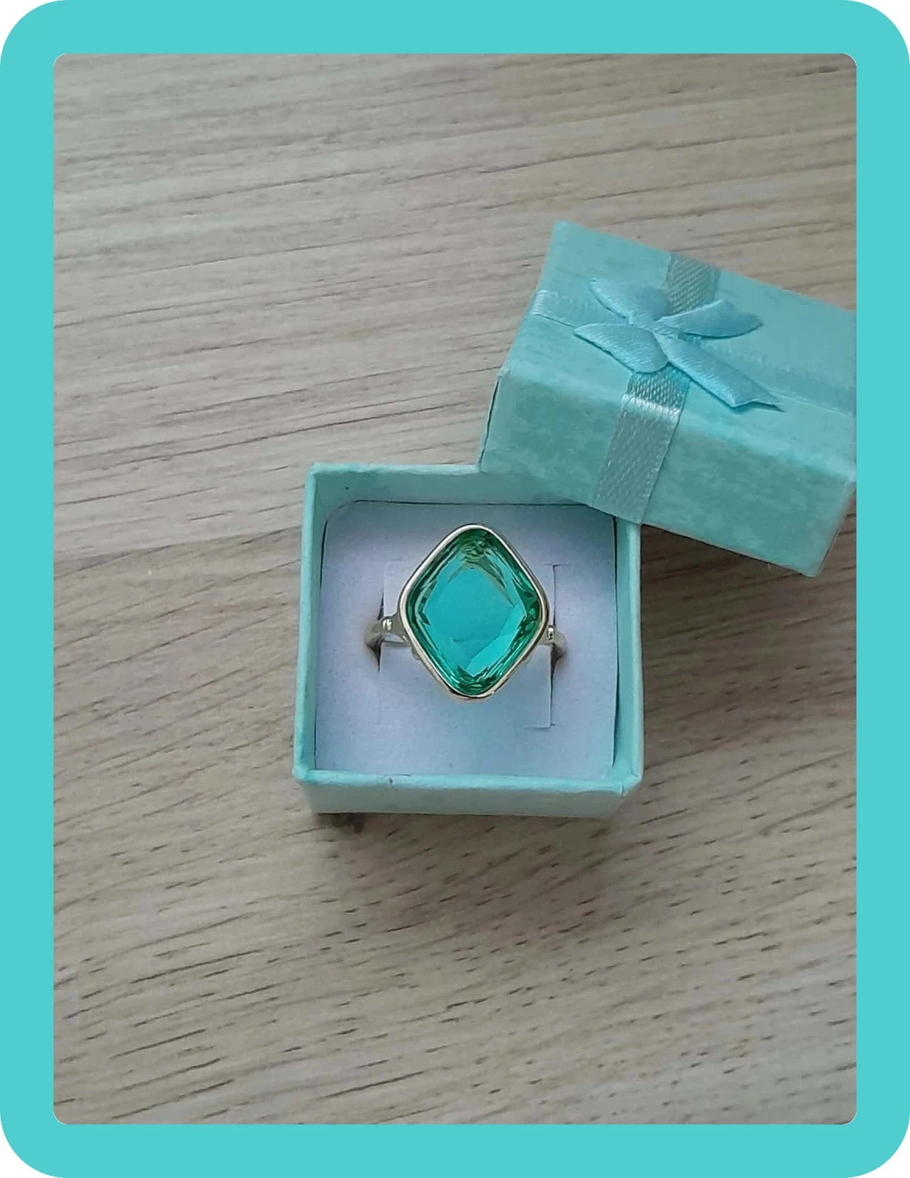 Bague style Bohème pierre couleur bleue claire (imitation aigue marine), taille 60